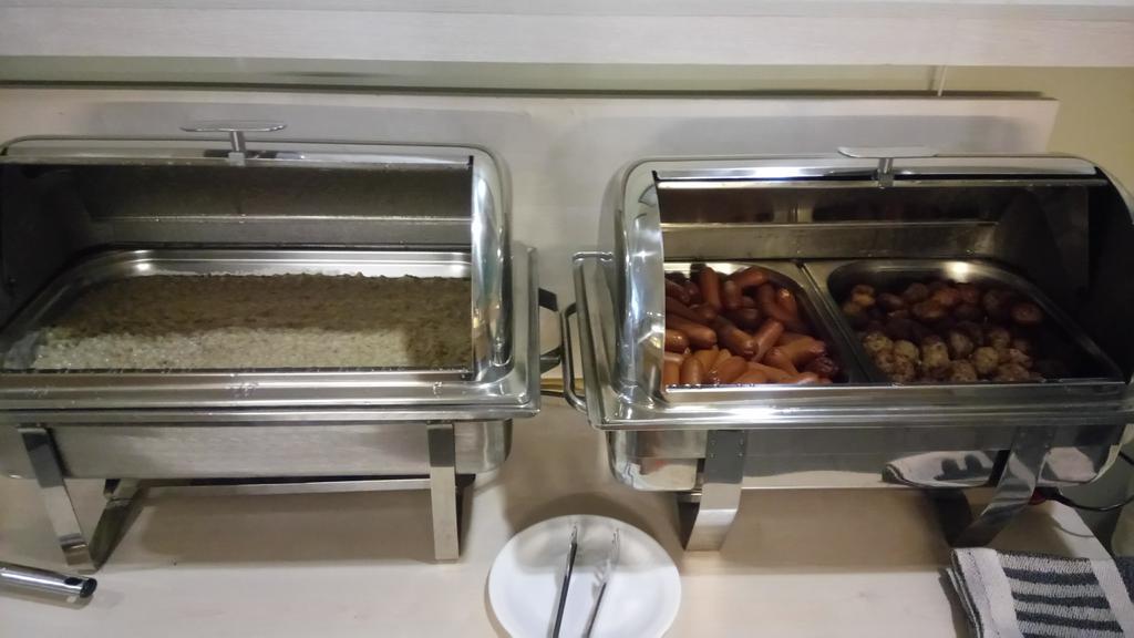 Carolina Hotel Parnu Ngoại thất bức ảnh
