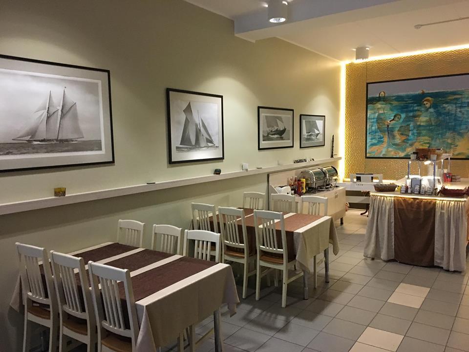 Carolina Hotel Parnu Ngoại thất bức ảnh